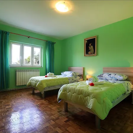 In - Four-bedroom With Private Pool * Gornje Sitno